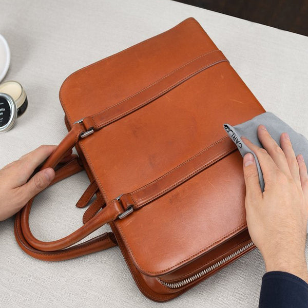 Comment nettoyer un sac en cuir